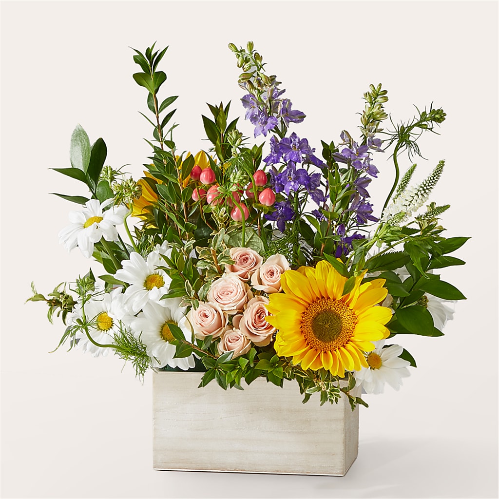 The Good Life Bouquet – Joannies Floral Of Birch Run, Birch Run MI