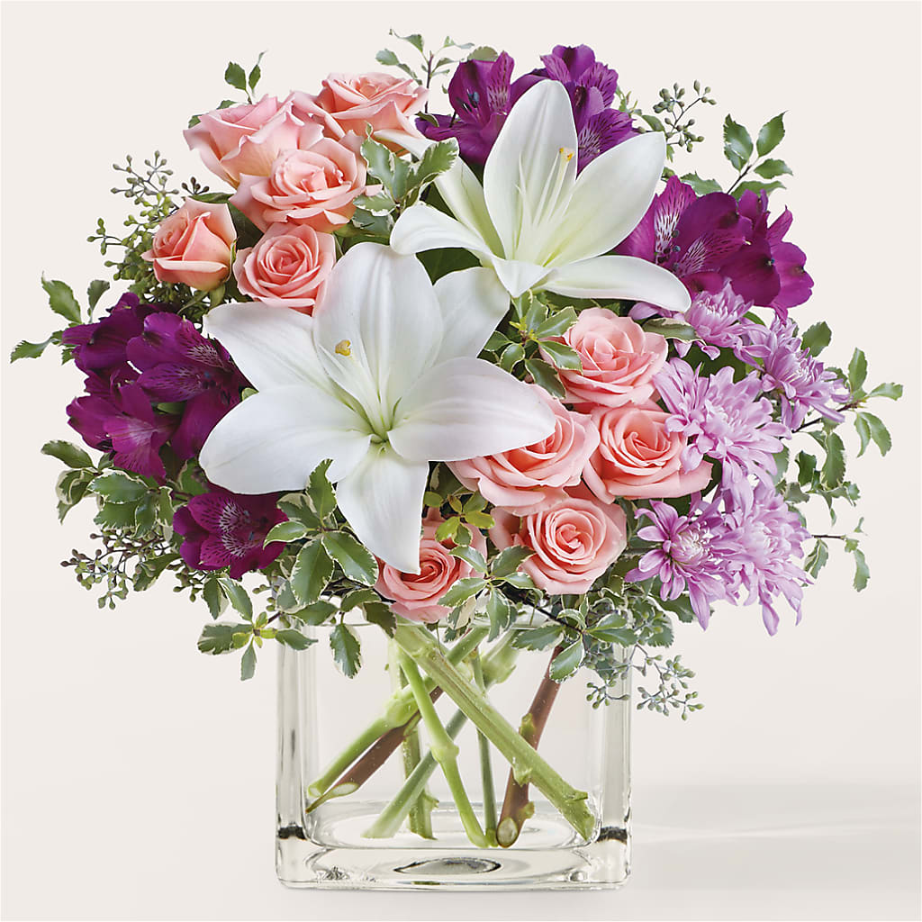 Mani Pedi Bouquet – Joannies Floral Of Birch Run, Birch Run MI