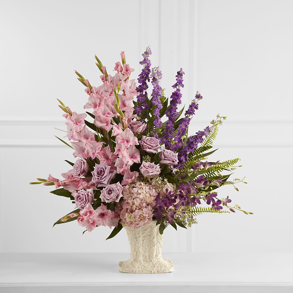 Flowing Garden Arrangement – Joannies Floral Of Birch Run, Birch Run MI