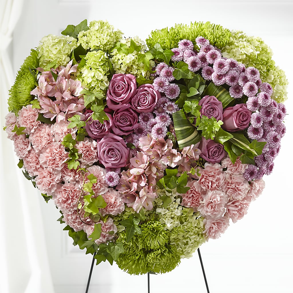 Heartwarming Standing Heart – Joannies Floral Of Birch Run, Birch Run MI