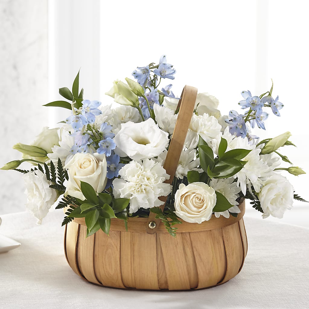 Sincerely Heartfelt Basket – Joannies Floral Of Birch Run, Birch Run MI