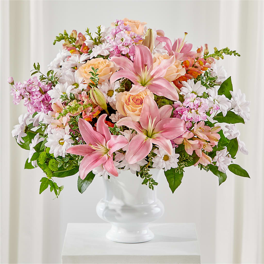 Heartfelt Gesture Urn Arrangement – Joannies Floral Of Birch Run, Birch Run MI