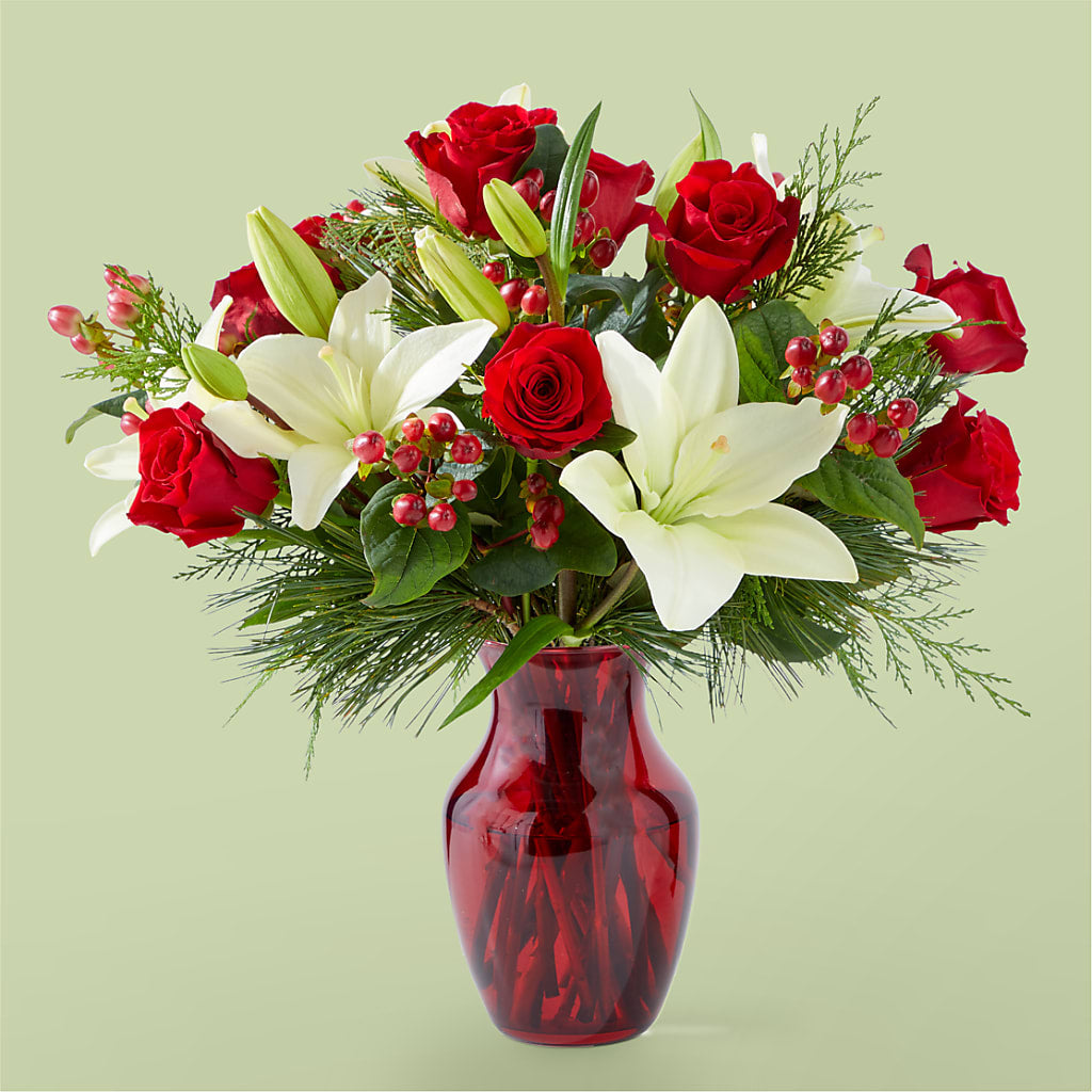 Evergreen Delight Bouquet – Joannies Floral Of Birch Run, Birch Run MI