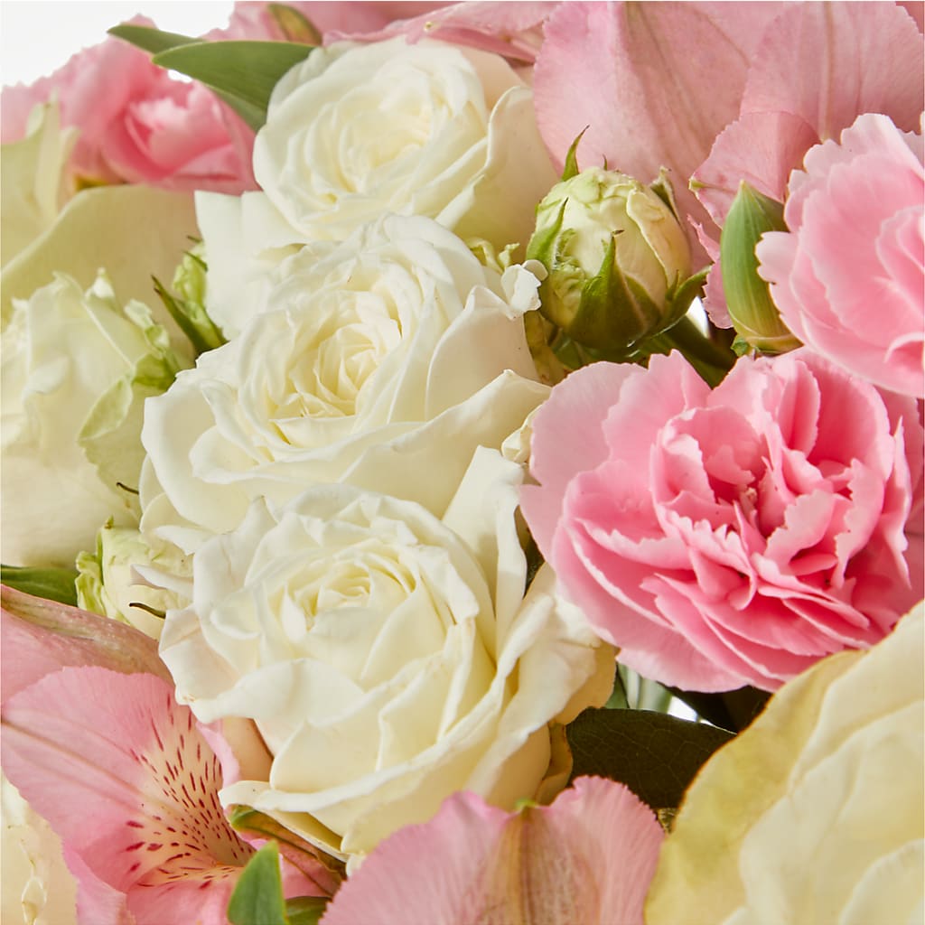 Gentle Healing Bouquet –  Joannies Floral Of Birch Run, Birch Run MI