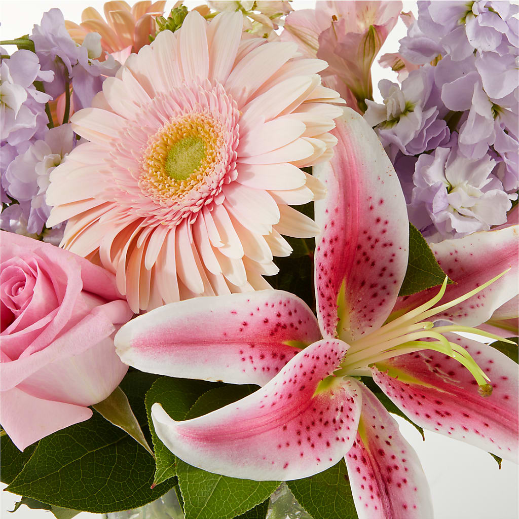 The Teahouse Bouquet –  Joannies Floral Of Birch Run, Birch Run MI