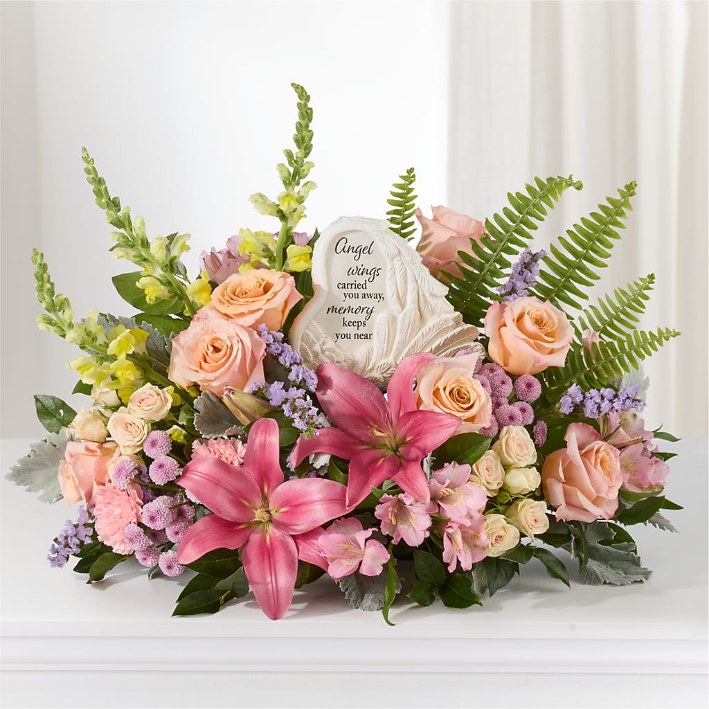 Gentle Light Arrangement –  Joannies Floral Of Birch Run, Birch Run MI
