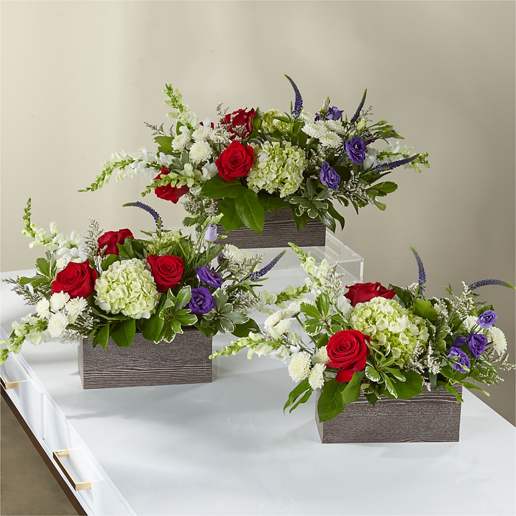 Sweet Magnolia Bouquet –  Joannies Floral Of Birch Run, Birch Run MI