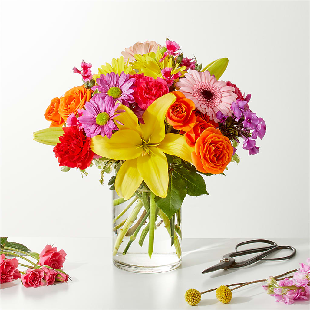 Cue the Confetti - A Florist Original –  Joannies Floral Of Birch Run, Birch Run MI