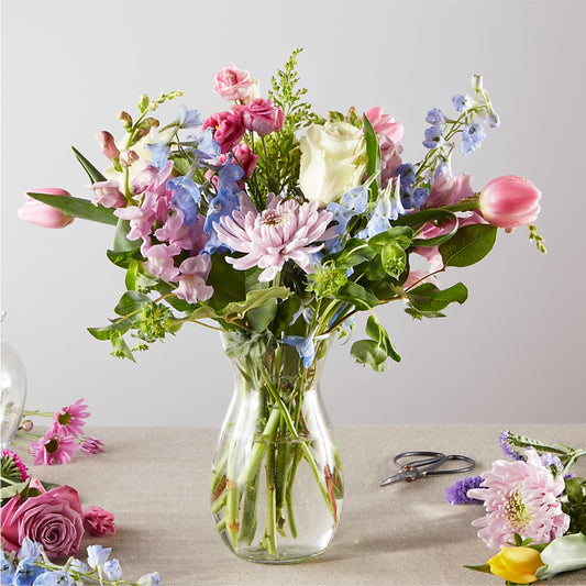 Pastel Tradition - A Florist Original –  Joannies Floral Of Birch Run, Birch Run MI
