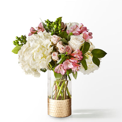 Parisian Stroll Bouquet –  Joannies Floral Of Birch Run, Birch Run MI