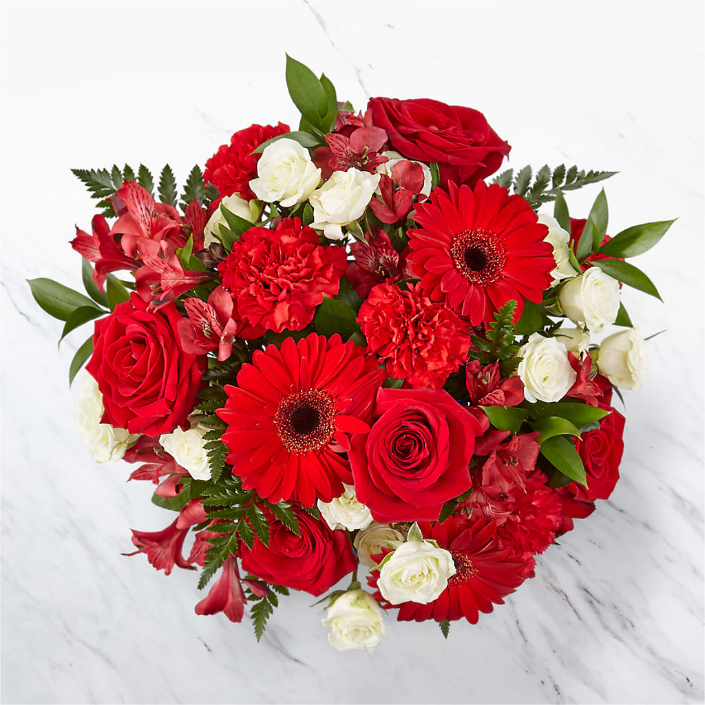 Hearts Embrace Bouquet –  Joannies Floral Of Birch Run, Birch Run MI