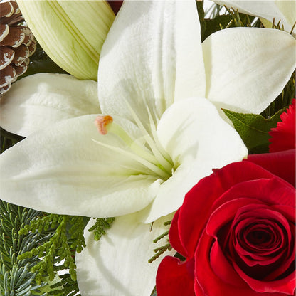 Oh So Jolly Bouquet –  Joannies Floral Of Birch Run, Birch Run MI