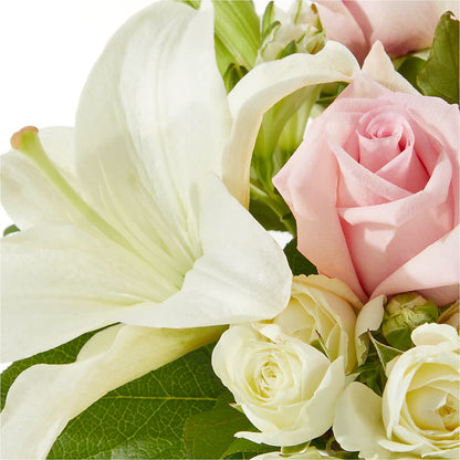 Kindhearted Bouquet –  Joannies Floral Of Birch Run, Birch Run MI