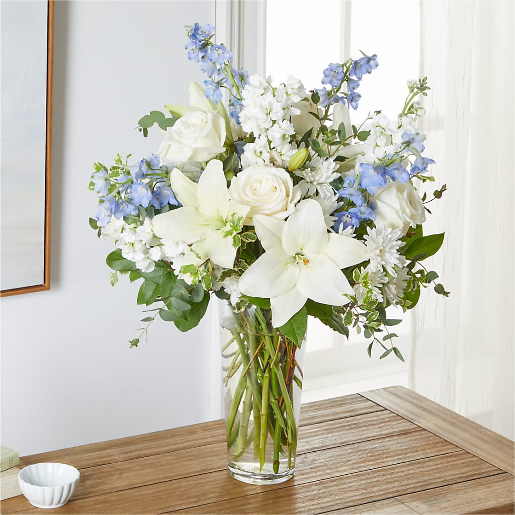 Peace of Mind Bouquet –  Joannies Floral Of Birch Run, Birch Run MI