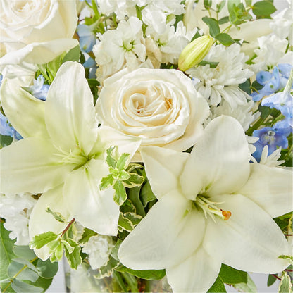 Peace of Mind Bouquet –  Joannies Floral Of Birch Run, Birch Run MI