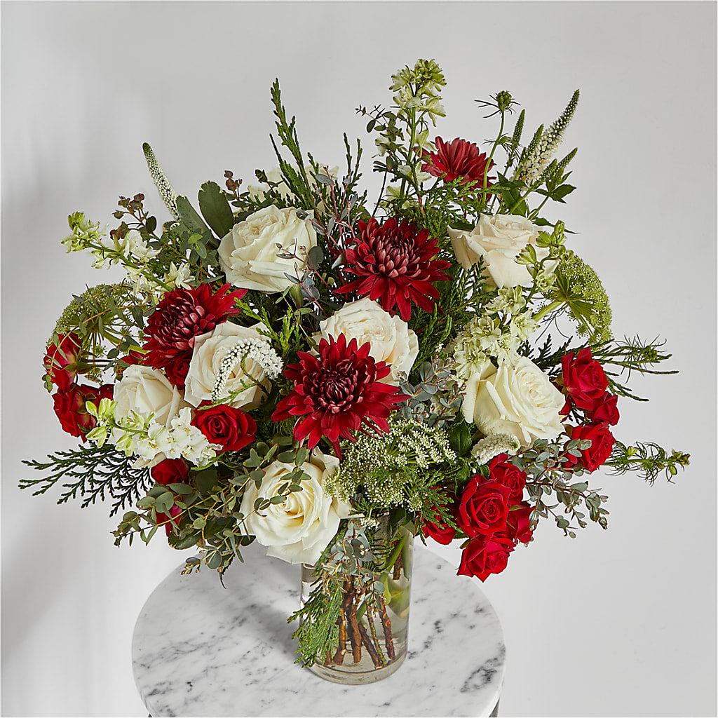 Favorite Traditions Bouquet –  Joannies Floral Of Birch Run, Birch Run MI