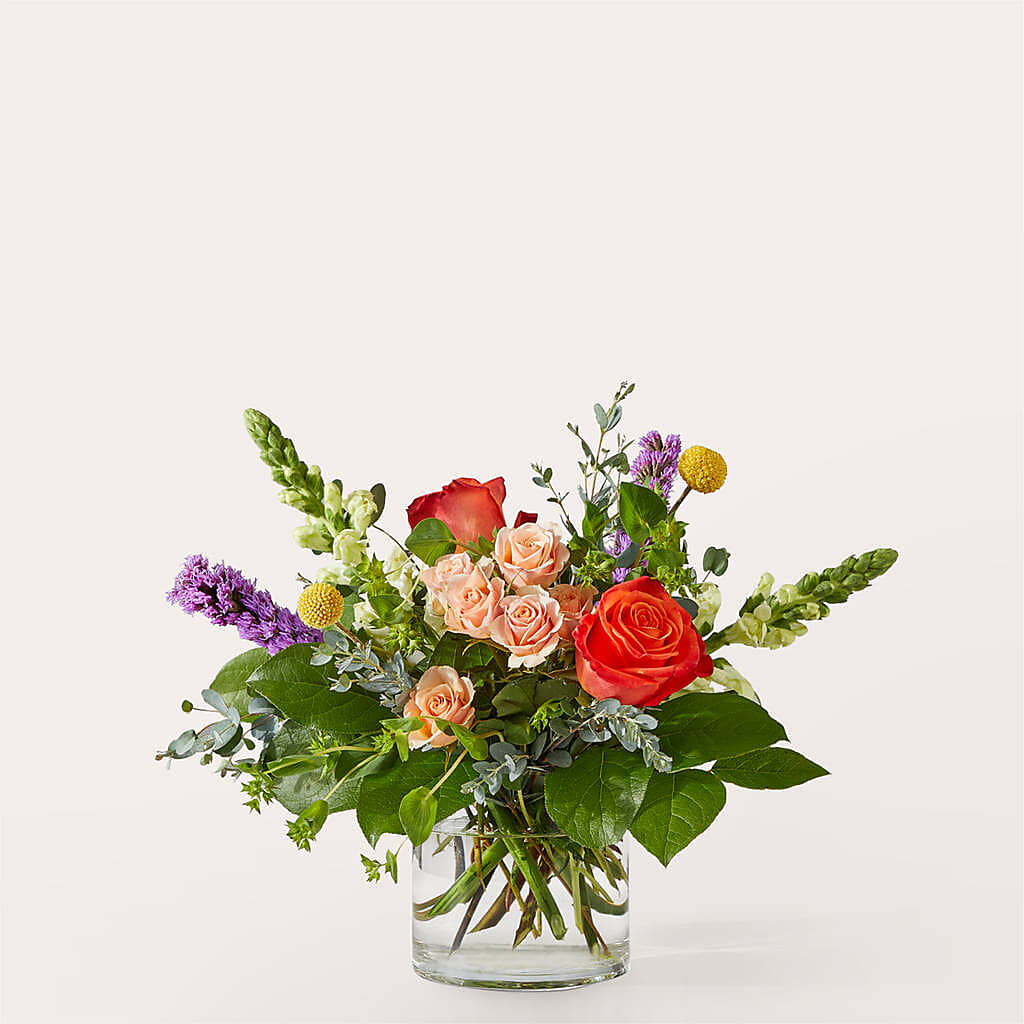The Standout Bouquet –  Joannies Floral Of Birch Run, Birch Run MI