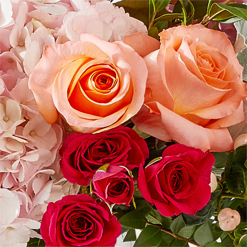 Glitz & Glam Bouquet –  Joannies Floral Of Birch Run, Birch Run MI