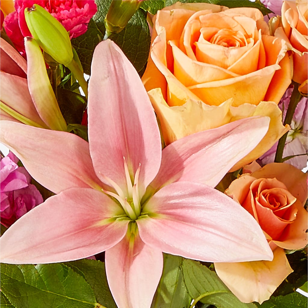Bisous Bouquet –  Joannies Floral Of Birch Run, Birch Run MI