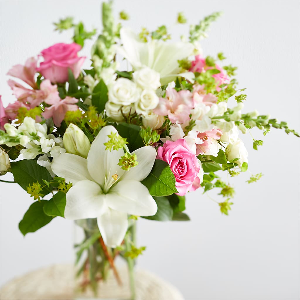 Fondly Bouquet –  Joannies Floral Of Birch Run, Birch Run MI