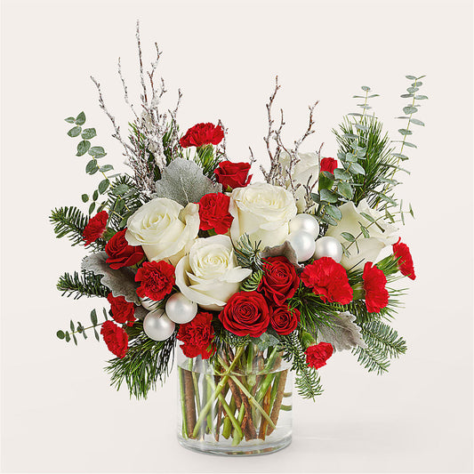 Trimming the Tree Bouquet –  Joannies Floral Of Birch Run, Birch Run MI