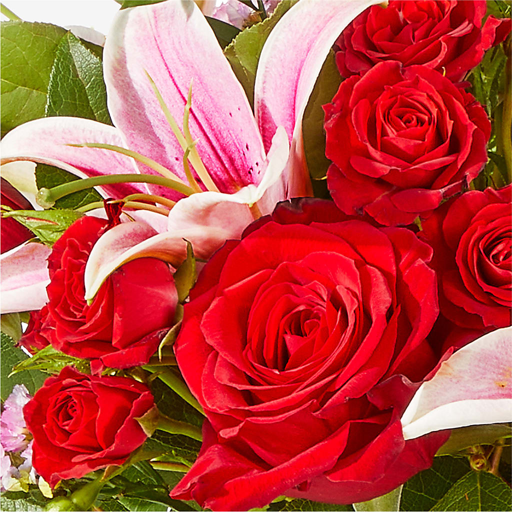 Hopeless Romantic Bouquet –  Joannies Floral Of Birch Run, Birch Run MI